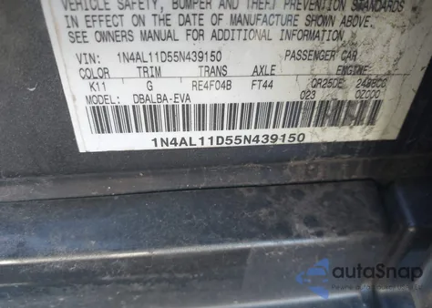 2005 Nissan Altima 2.5 S z USA, uszkodzony, nr VIN 1N4AL11D55N439150